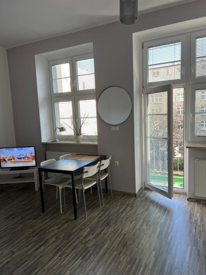 Centrum Msciwoja Apartment *